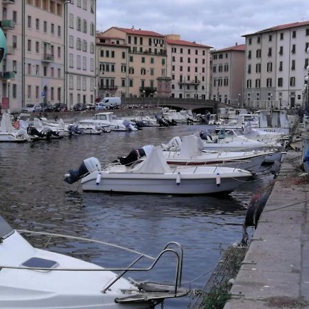 Casa Lo Scoglio Della Ballerina Ливорно Экстерьер фото