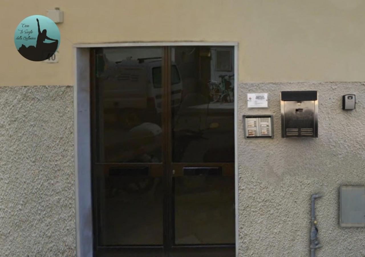 Casa Lo Scoglio Della Ballerina Ливорно Экстерьер фото